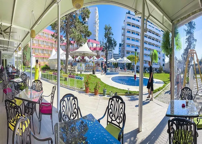 Flamingo ホテル 3*