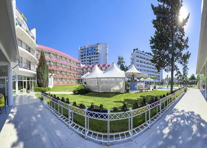 Flamingo 3* Słoneczny Brzeg