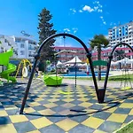Flamingo Hotel