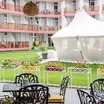 Flamingo Hotel 3*
