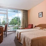 Flamingo Hotel 3*