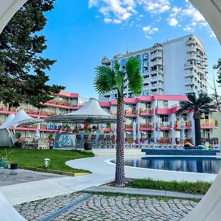 Flamingo 3* 써니비치